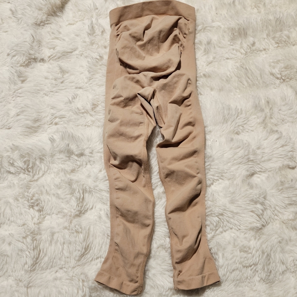 SKIMS Seamless Sculpt Maternity High Waist Legging S/M Ochre NEW - Picture 4 of 6